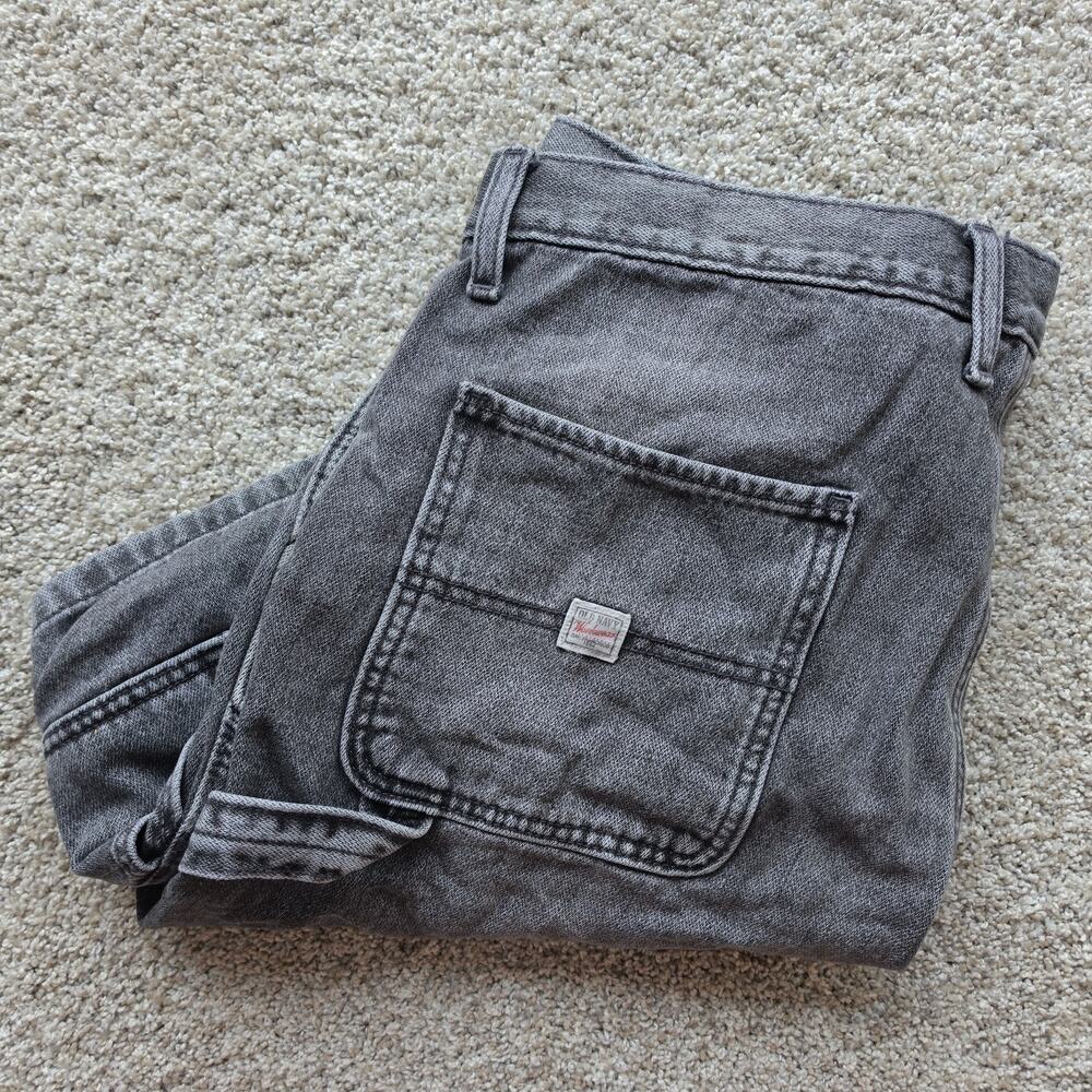Old Navy Carpenter Style Men Shorts, Light Wash Black, Jorts, Size 36
